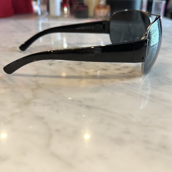 Prada Men’s Sunglasses - Picture 4 of 4